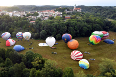 Balloons over Rozkos Lake
